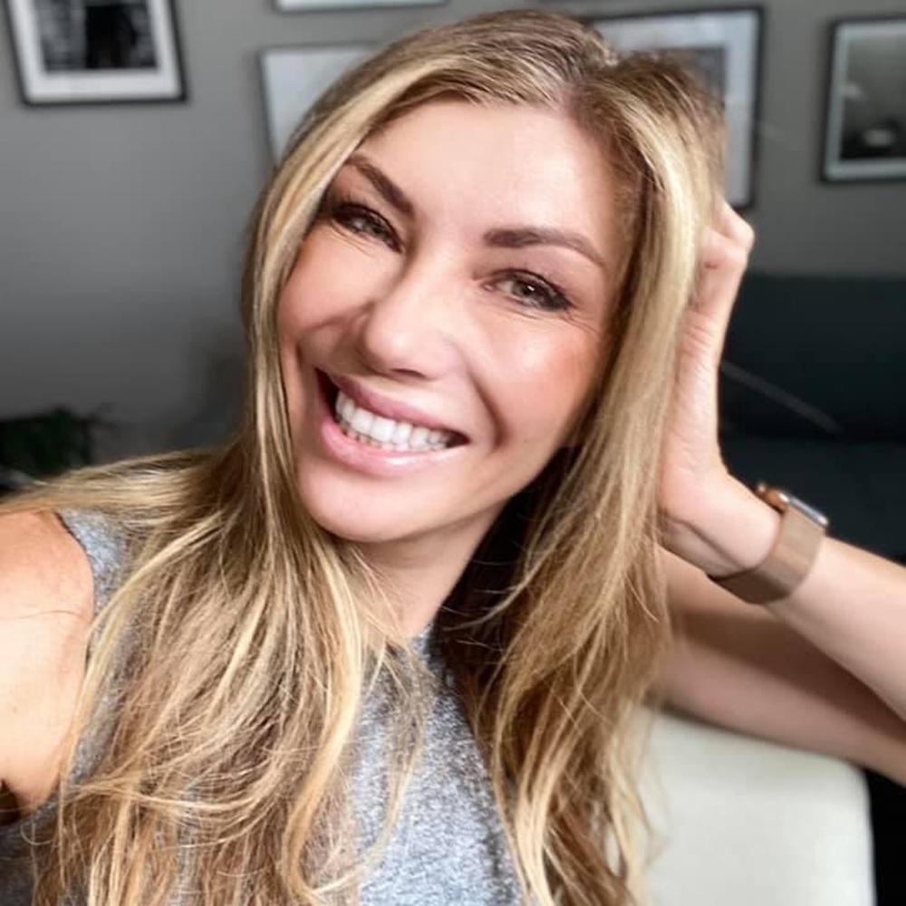 Meet your Posher, Sasha ☺️